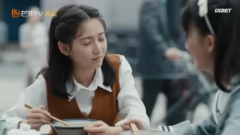 Кадры из сериала Тонкий лёд (2023)